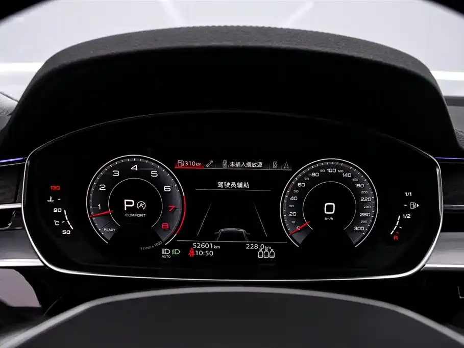 Audi A8 2021 из CN, фото 4
