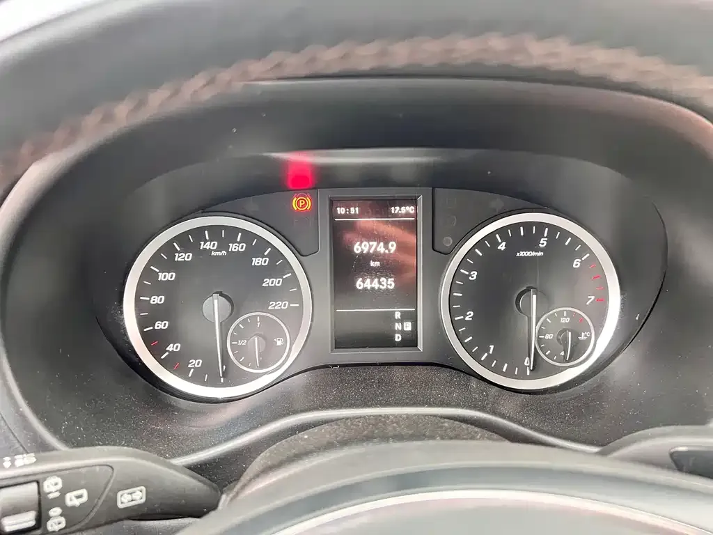 Mercedes-Benz Vito 2021 из CN, фото 2