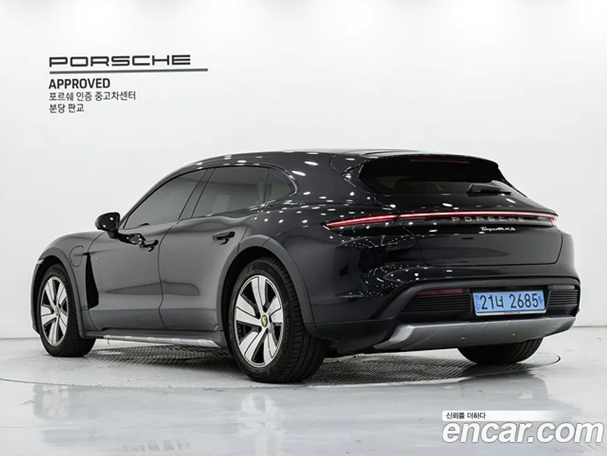 Porsche Taycan 2024 из KR, фото 4