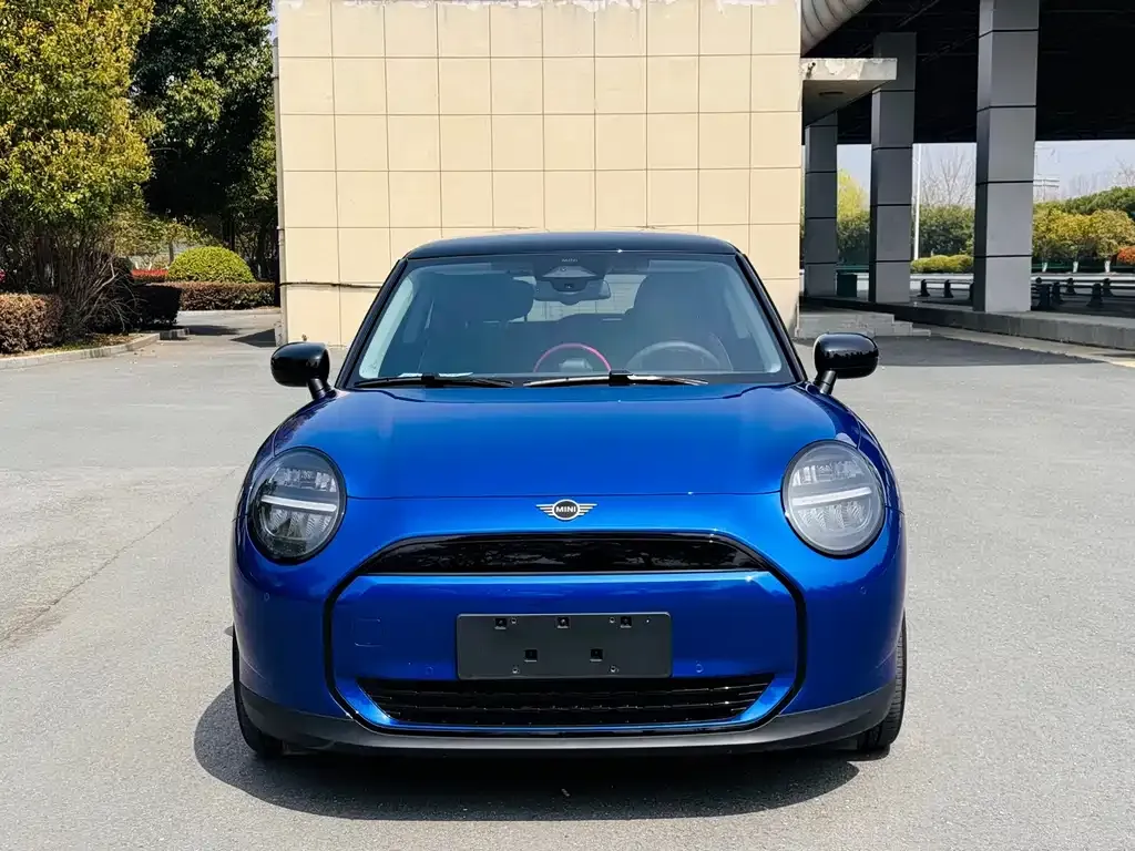 MINI Cooper EV — фото 2