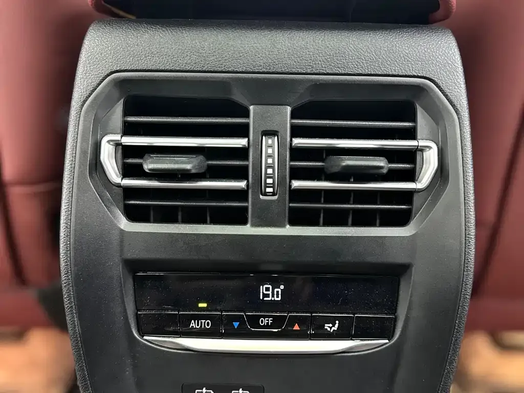 BMW 3 Series — фото 10