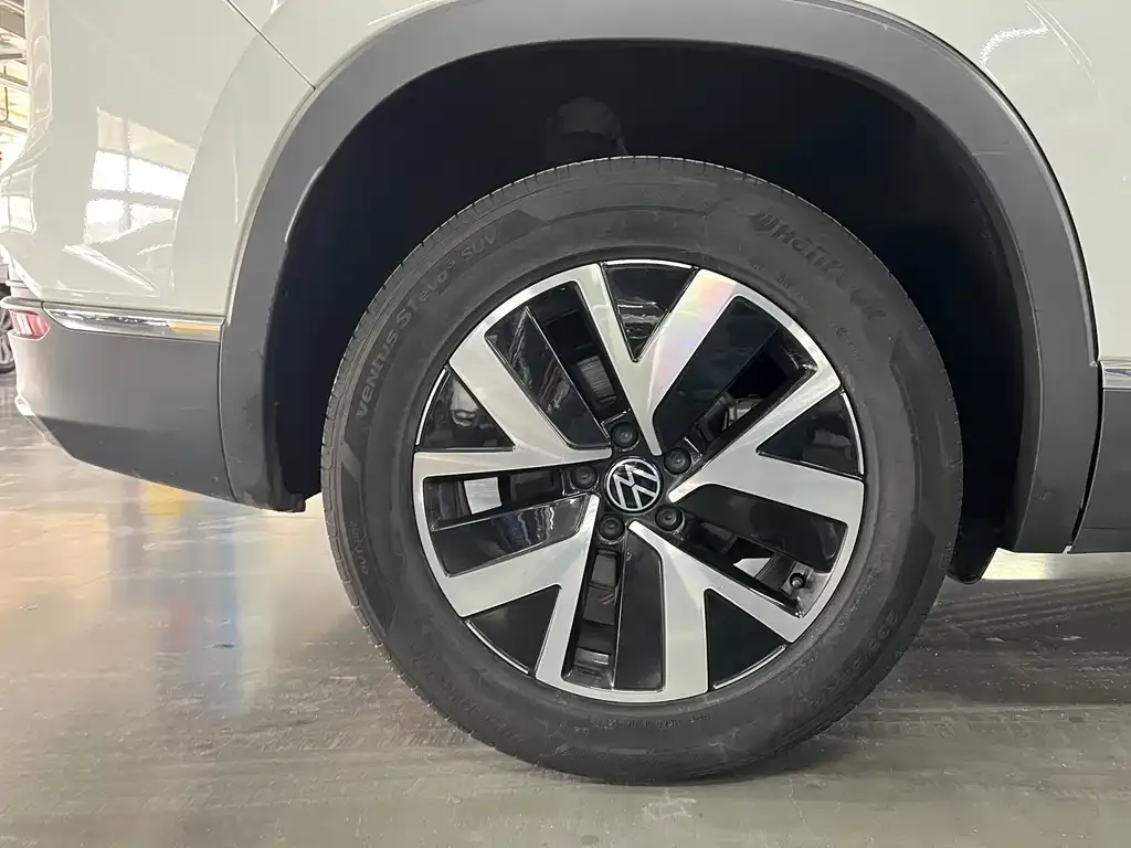 Volkswagen Tayron 2023 из CN, фото 3