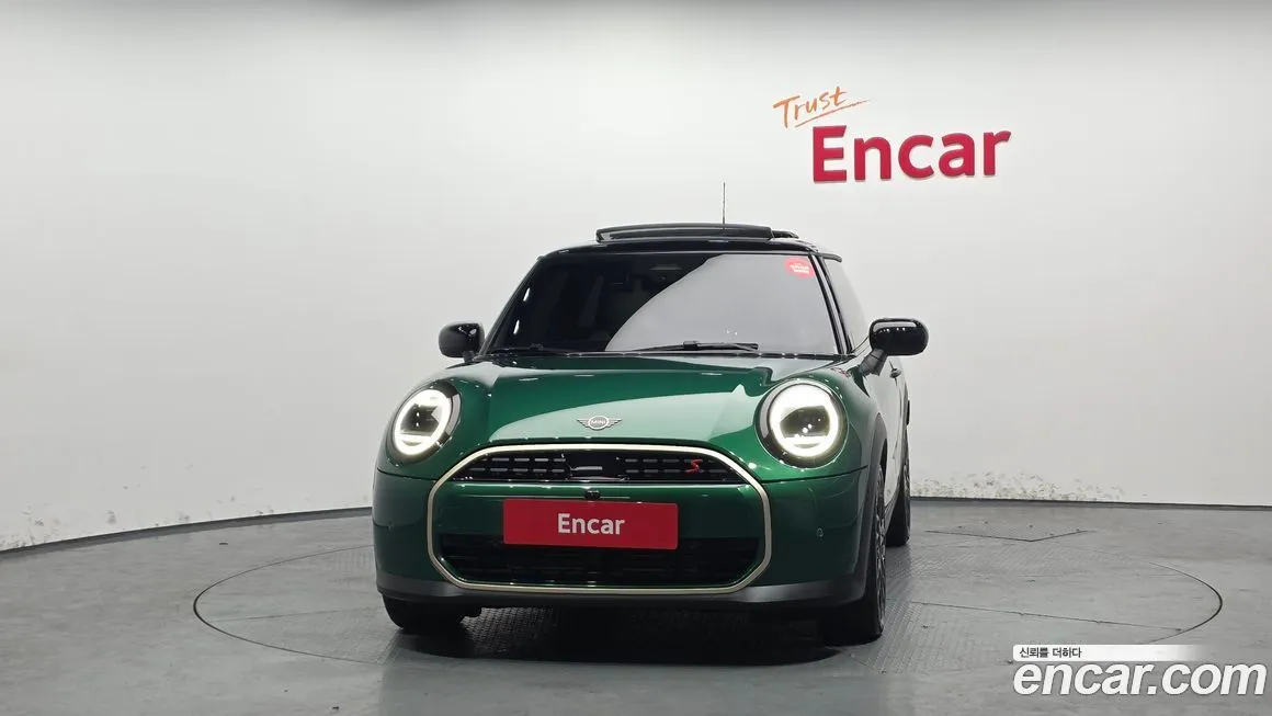 Mini Cooper 2025 из KR, фото 3