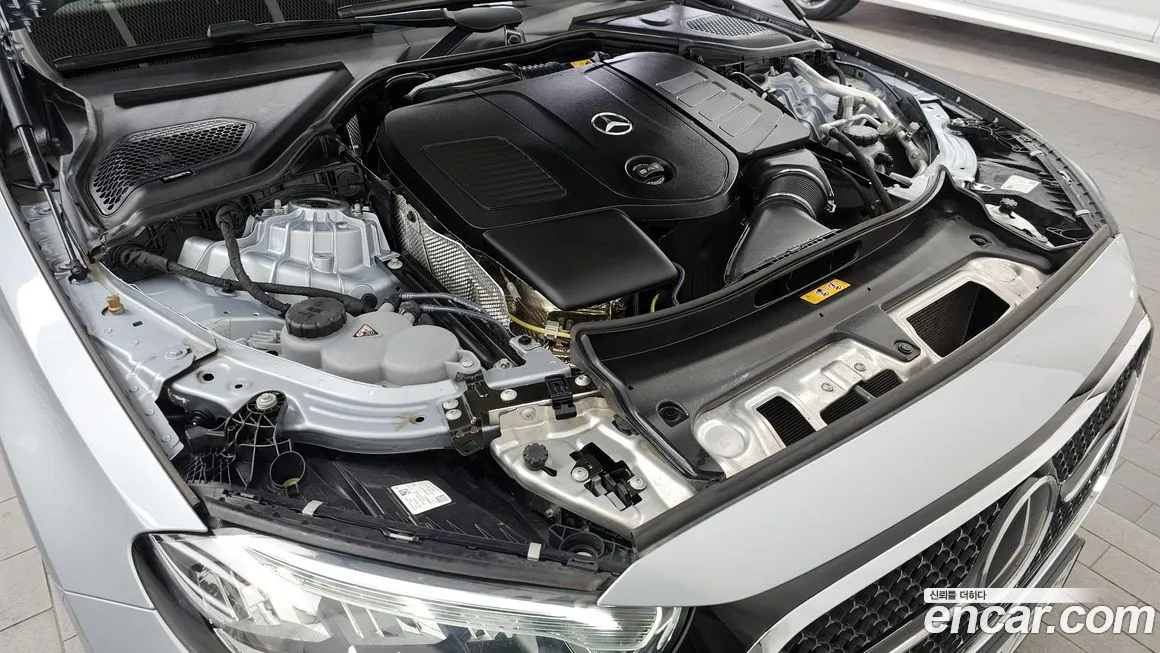 Mercedes-Benz E-Class 2025 из KR, фото 9