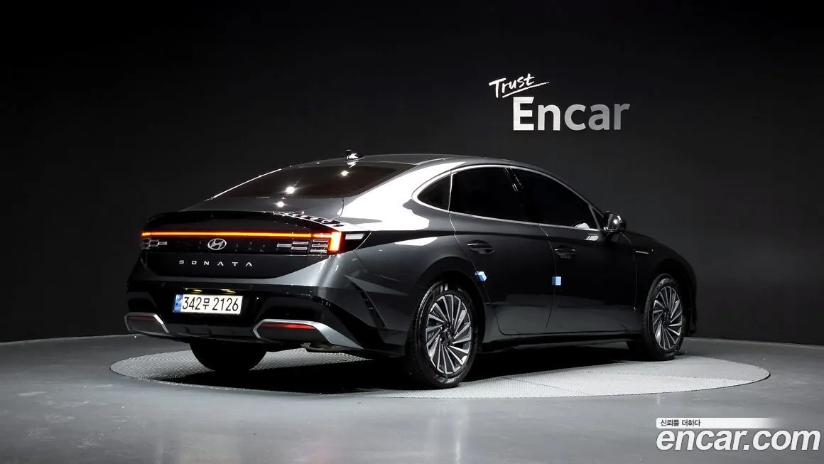 Hyundai Sonata 2024 из KR, фото 3