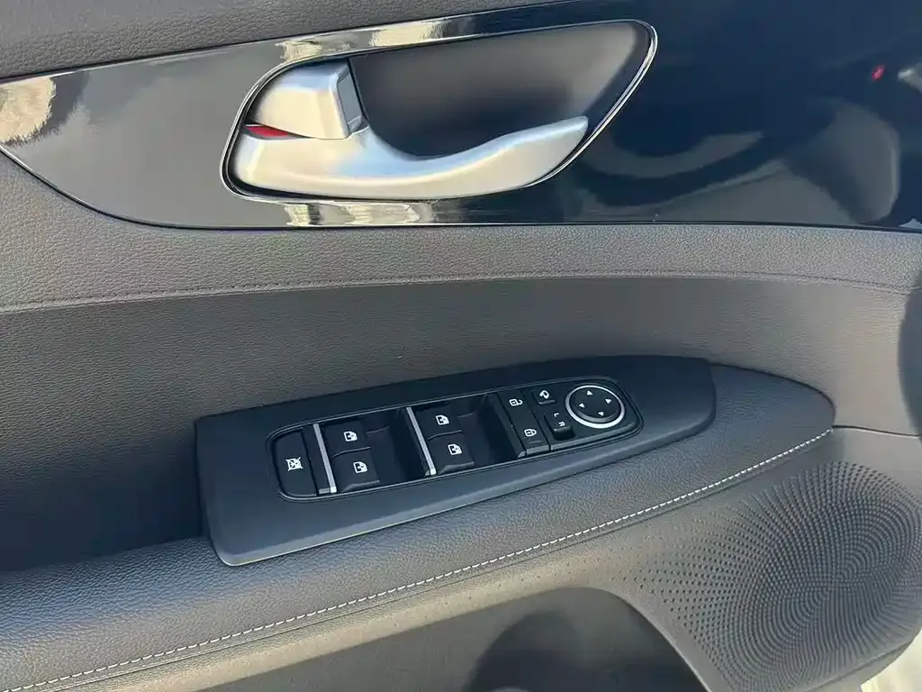 Kia K3 2022 из CN, фото 7