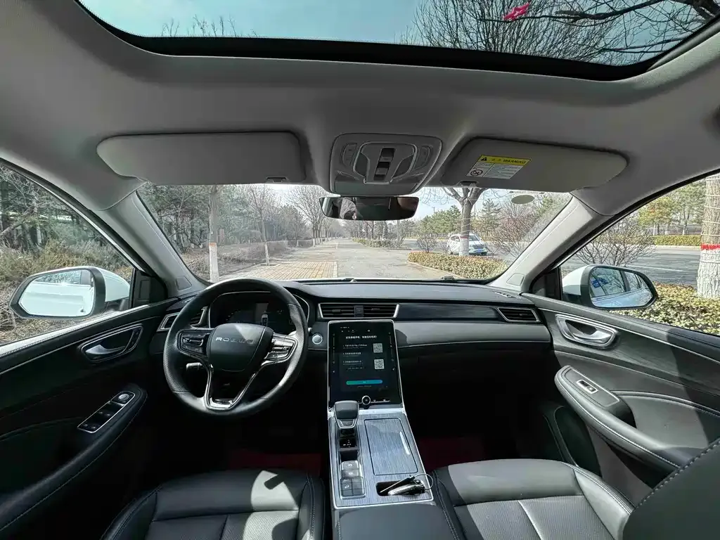Roewe RX5 2026 из CN, фото 8
