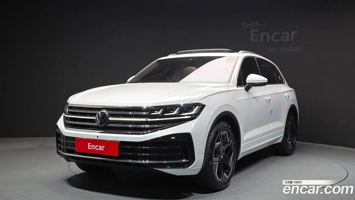 Volkswagen Touareg 2024 из KR, фото 1