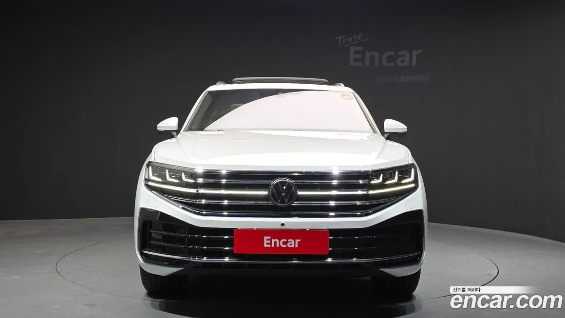 Volkswagen Touareg 2024 из KR, фото 10