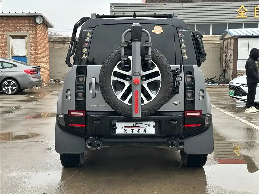 Land Rover Defender — фото 9