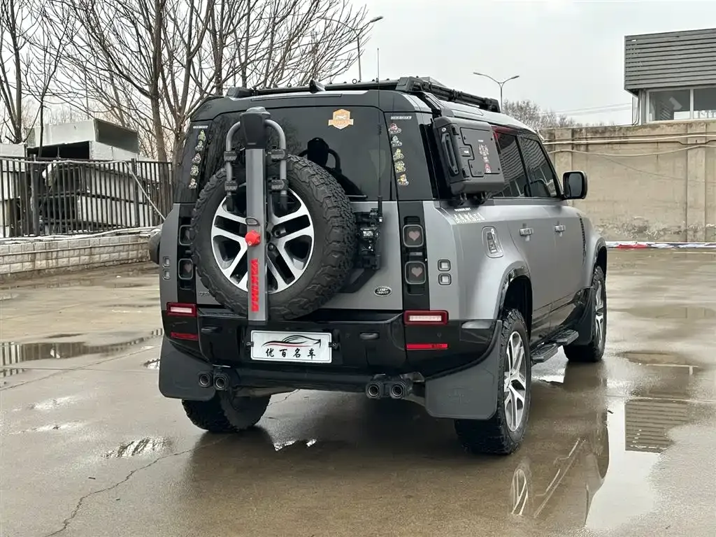 Land Rover Defender — фото 10