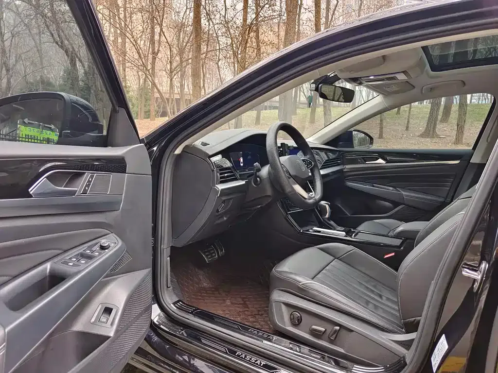 Volkswagen Passat — фото 4