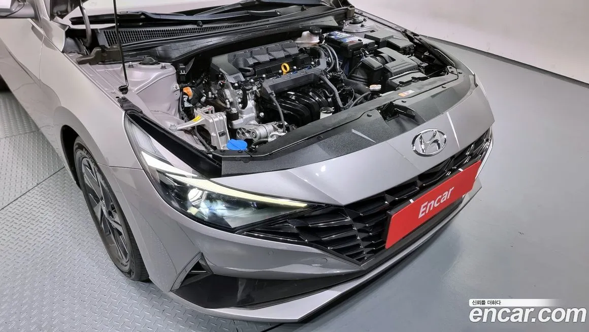Hyundai AVANTE — фото 8