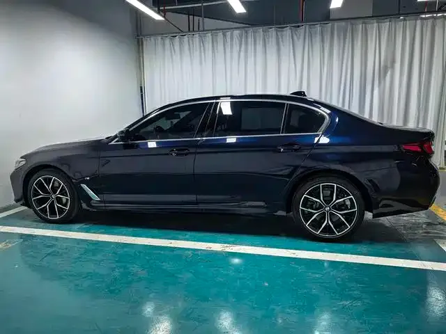 BMW 5 Series — фото 2