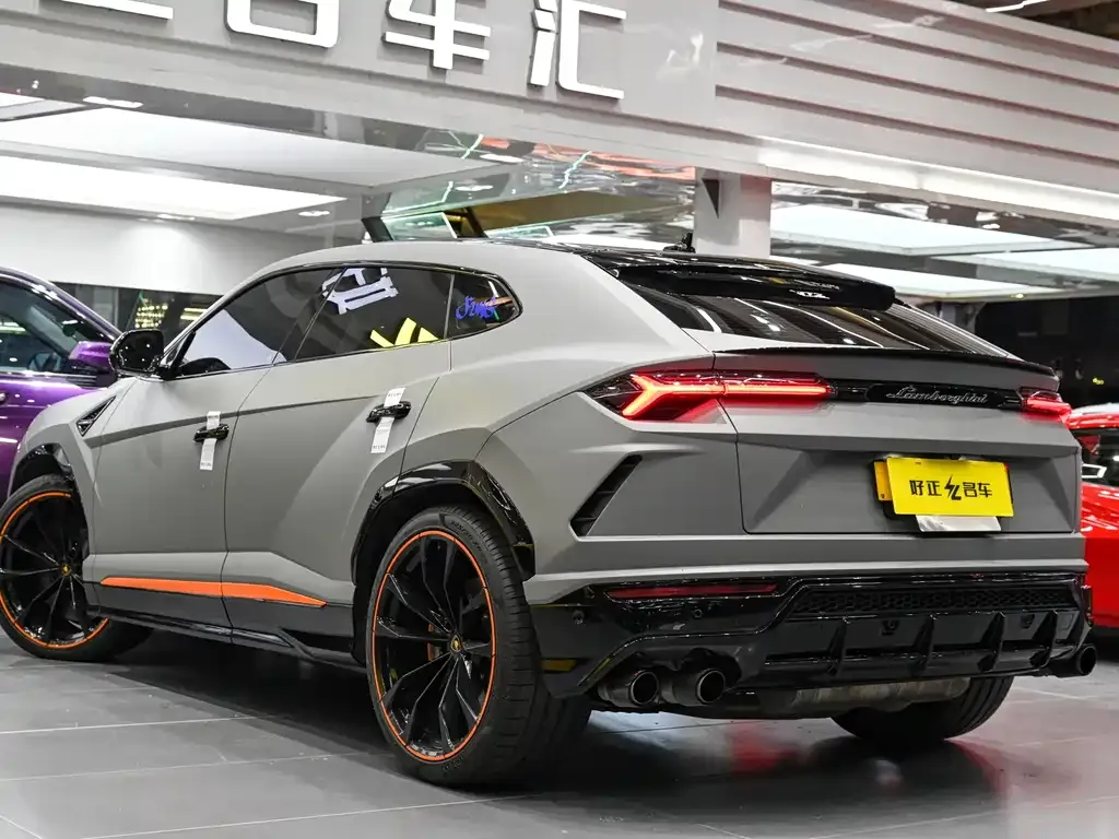 Lamborghini Urus 2023 из CN, фото 10
