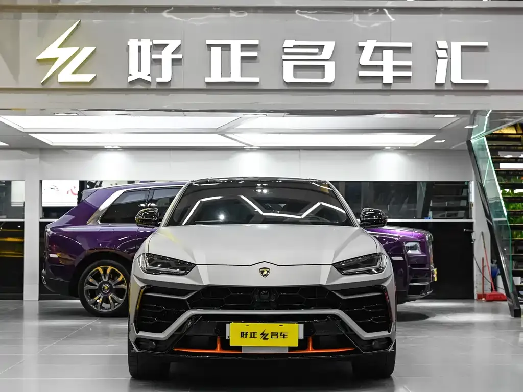 Lamborghini Urus 2023 из CN, фото 5