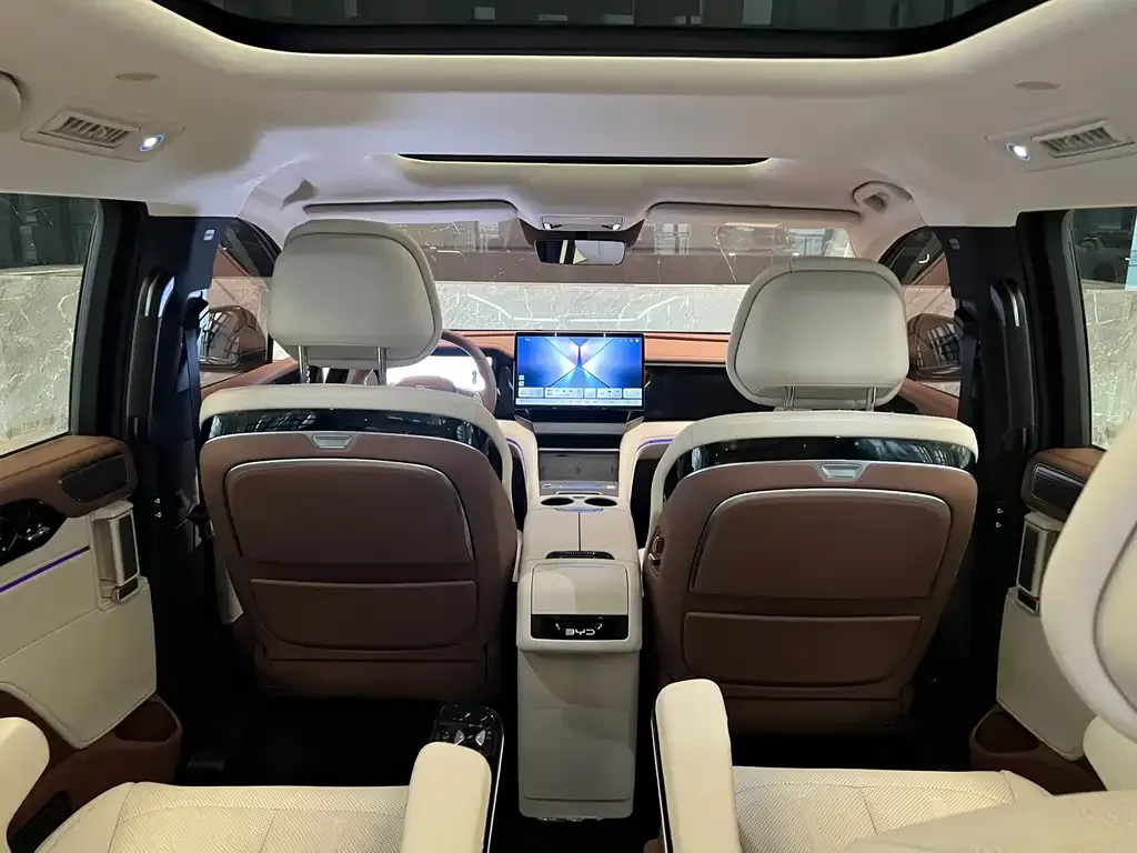 BYD Xia 2025 из CN, фото 3