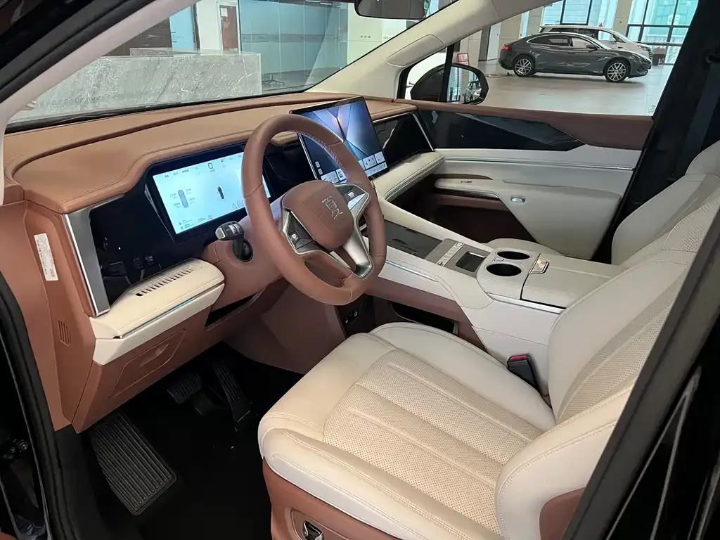 BYD Xia 2025 из CN, фото 8