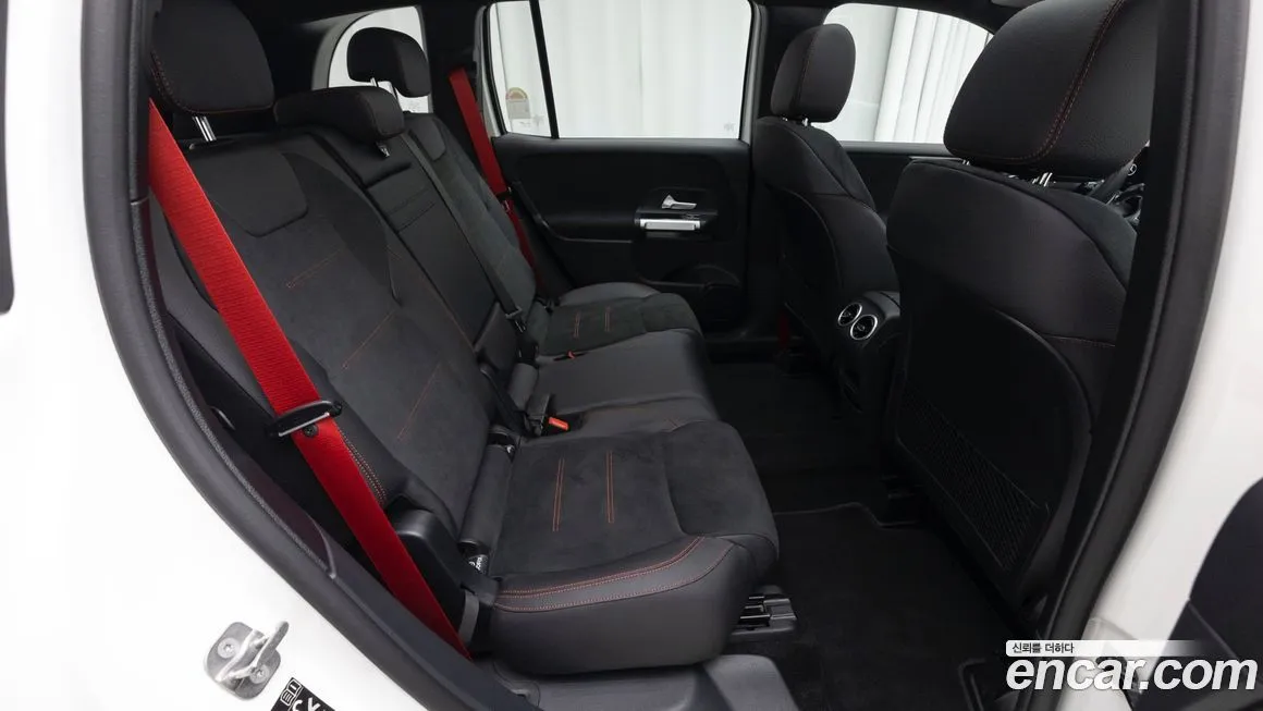 Mercedes-Benz GLB-Class 2025 из KR, фото 8