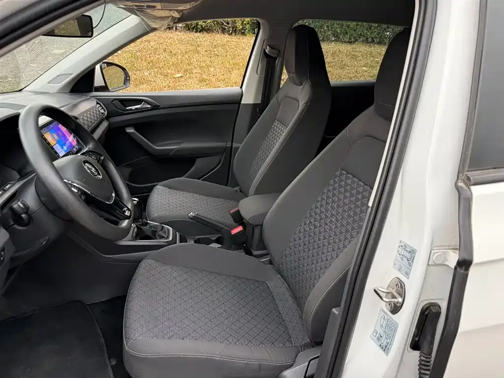 Volkswagen T-Cross 2021 из CN, фото 2