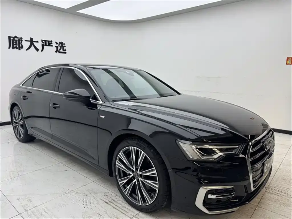 Audi A6L — фото 6