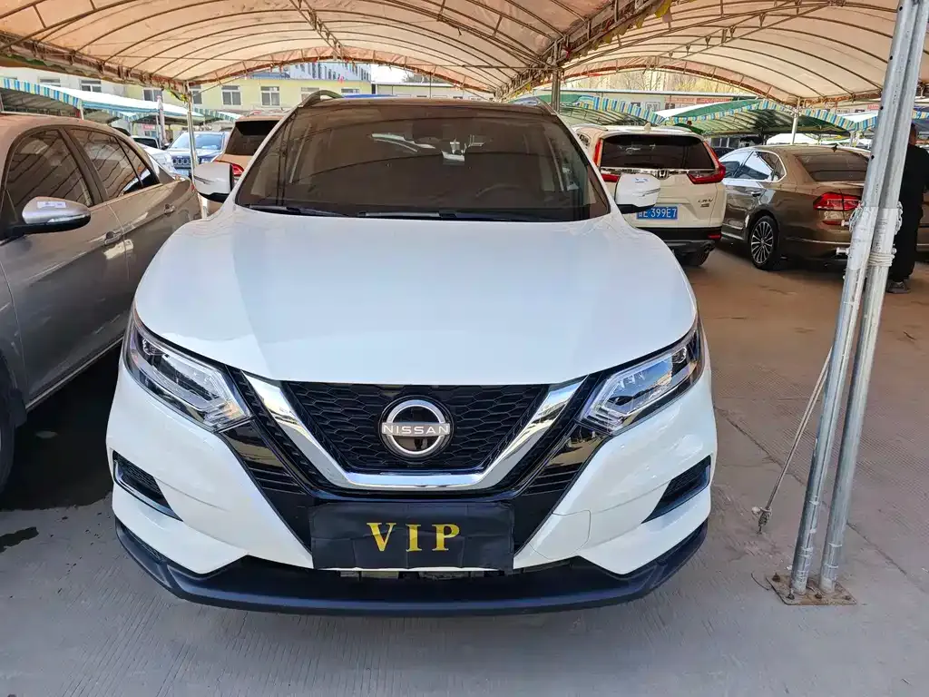 Nissan Qashqai — фото 5