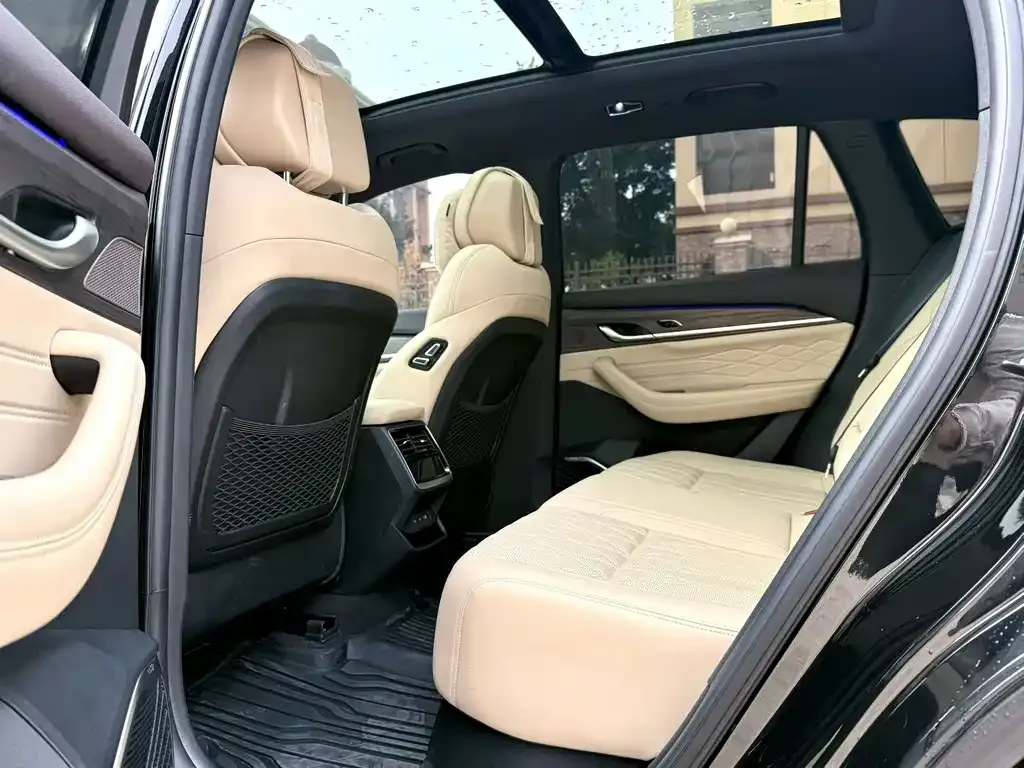 Geely Xingyue L 2025 из CN, фото 2