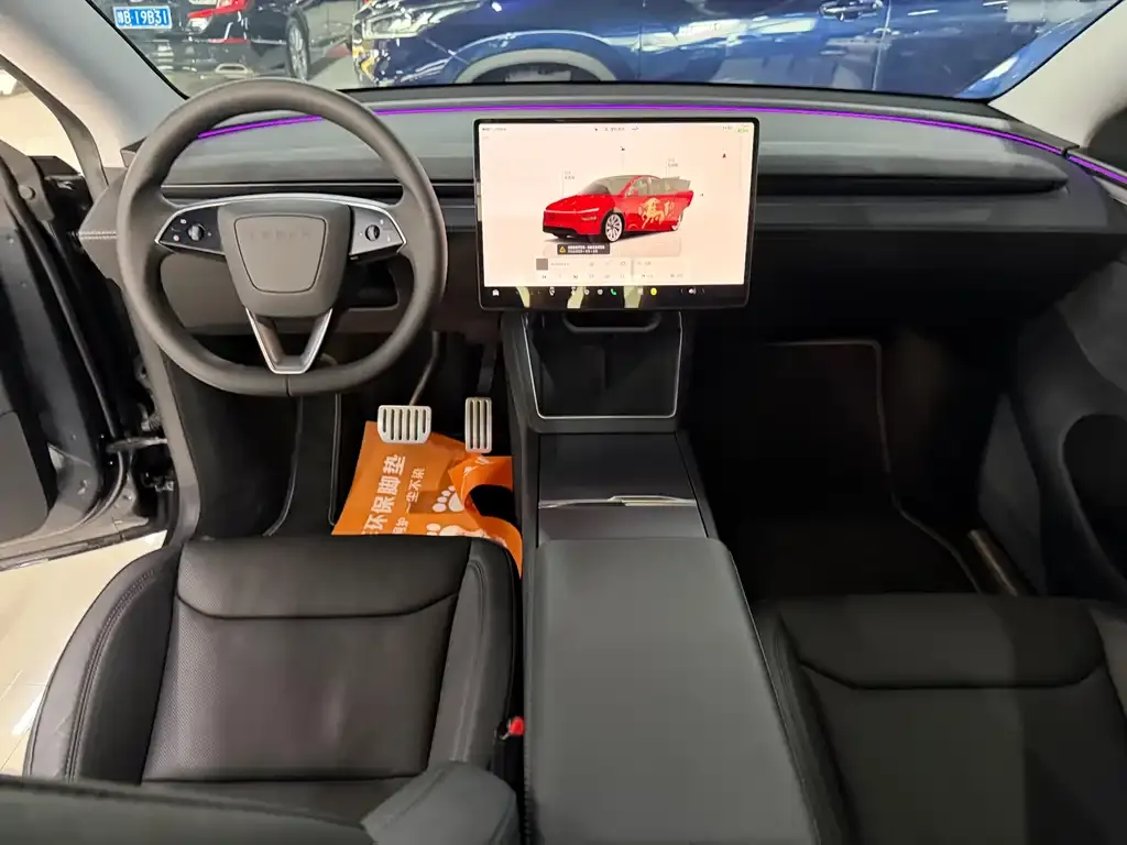 Tesla Model Y — фото 7