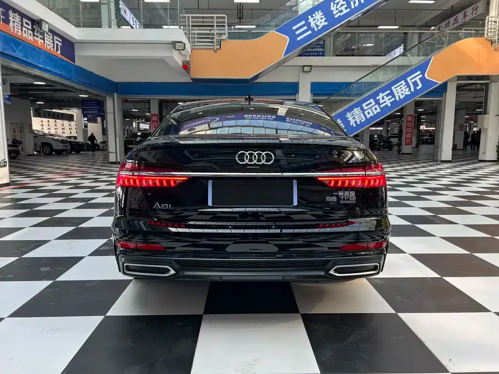 Audi A6L 2022 из CN, фото 2