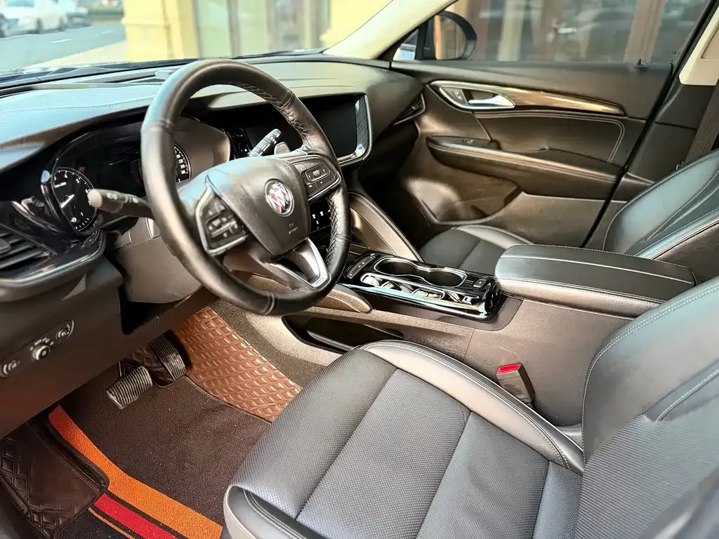 Buick Envision Plus — фото 8