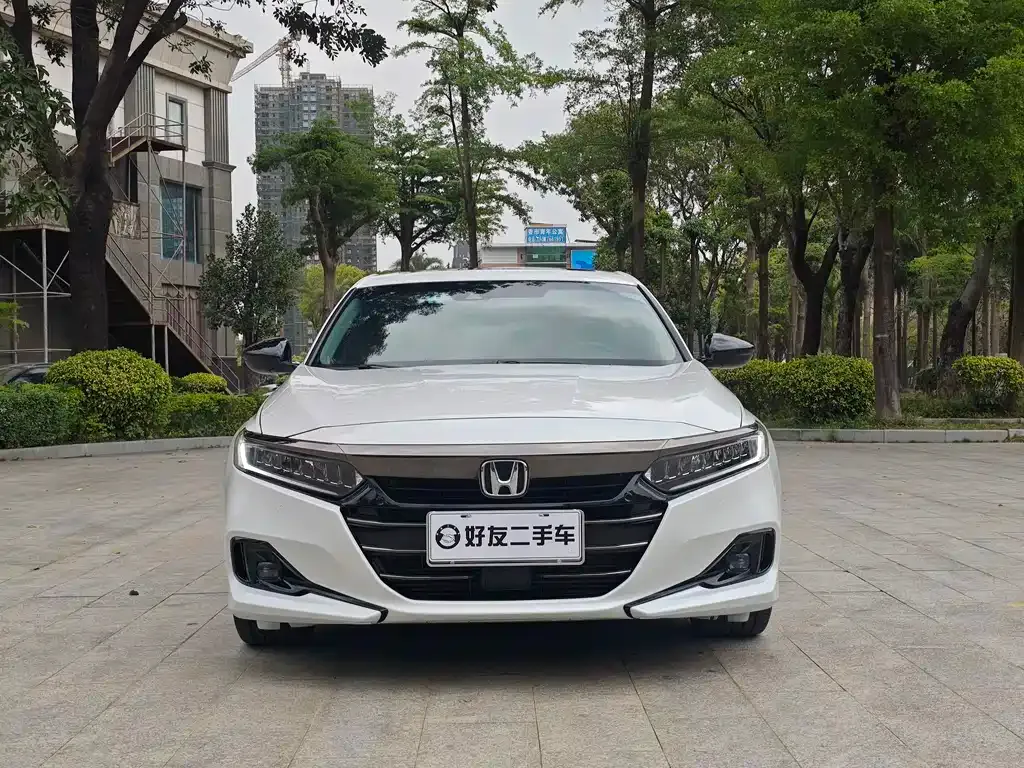 Honda Accord — фото 3