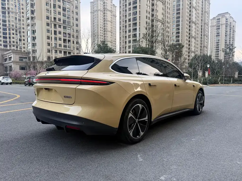 NIO ET5T 2024 из CN, фото 8