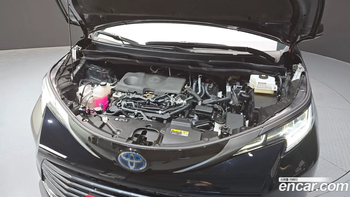 Toyota Sienna 2022 из KR, фото 2
