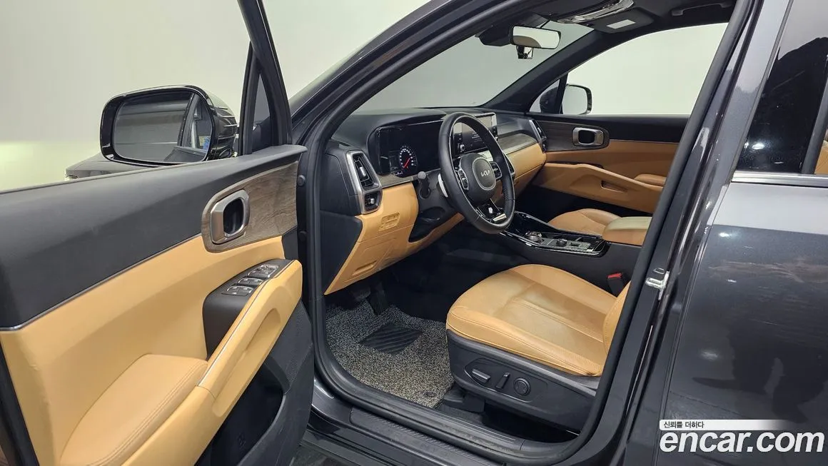 Kia Sorento — фото 10
