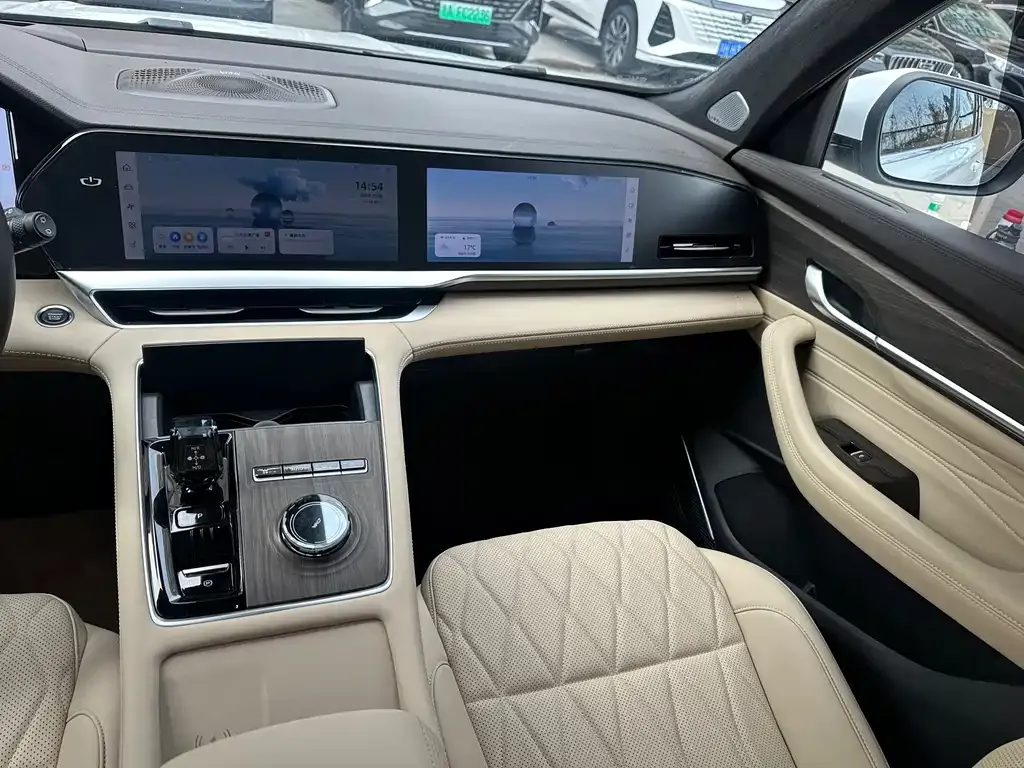 Geely Xingyue L 2024 из CN, фото 4