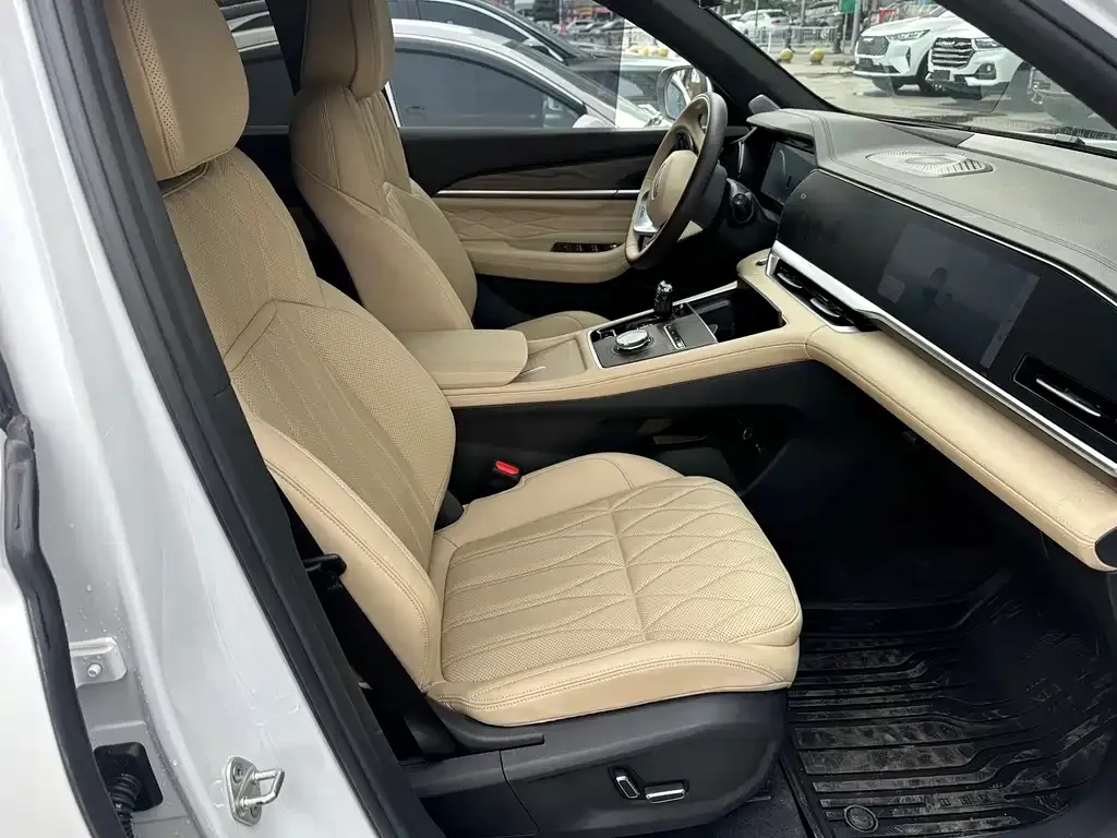 Geely Xingyue L 2024 из CN, фото 8