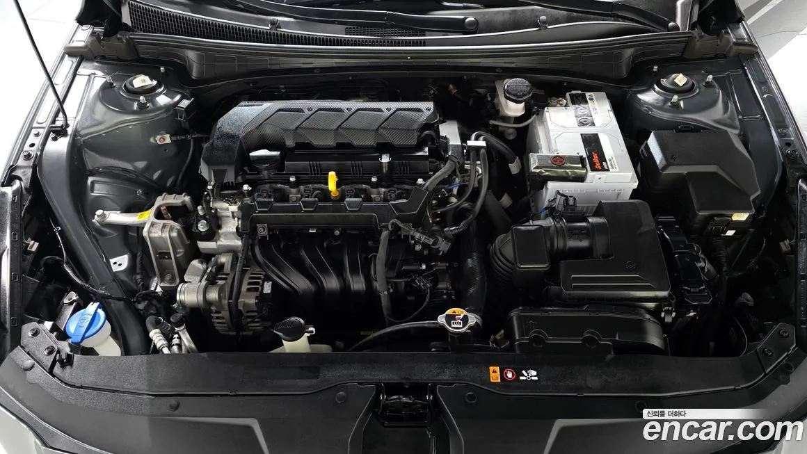 Hyundai AVANTE 2021 из KR, фото 6