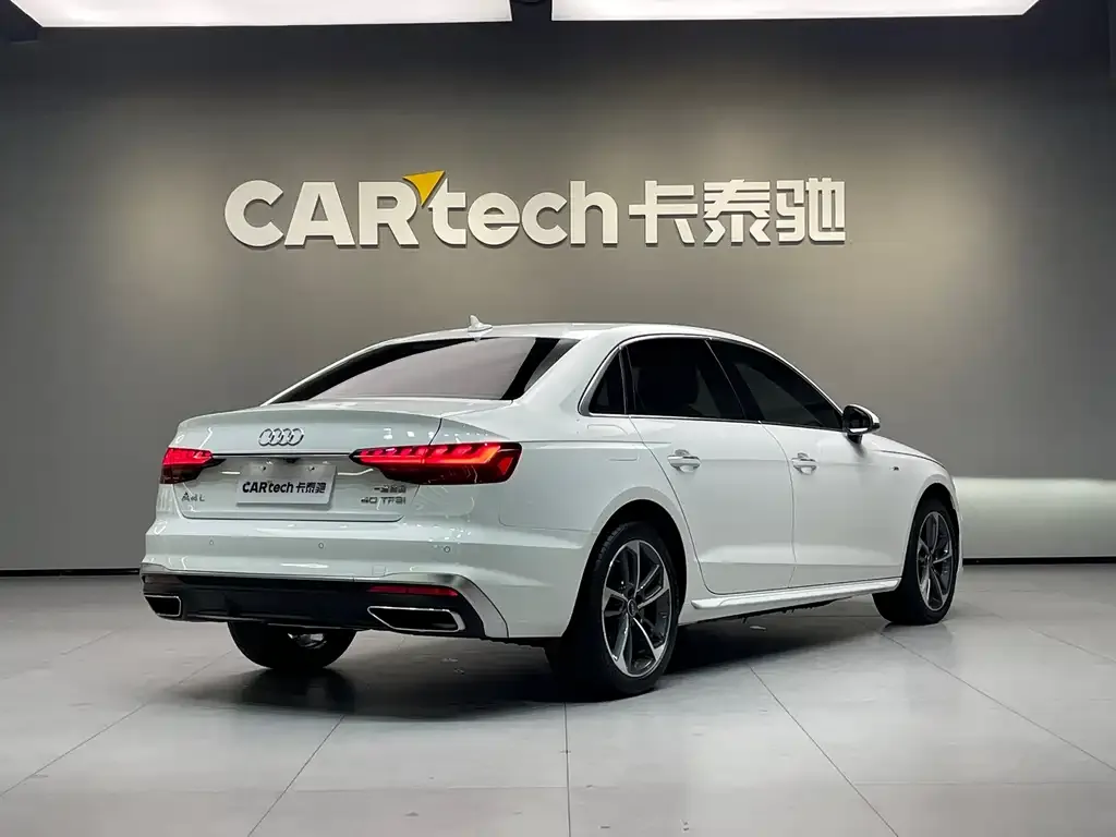 Audi A4L — фото 5