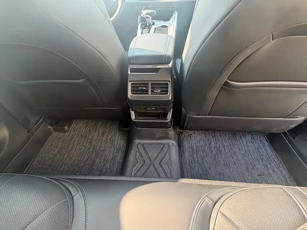 Geely Xingrui 2025 из CN, фото 3