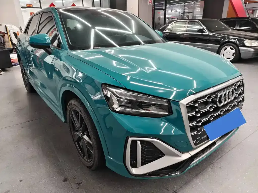 Audi Q2L 2022 из CN, фото 3