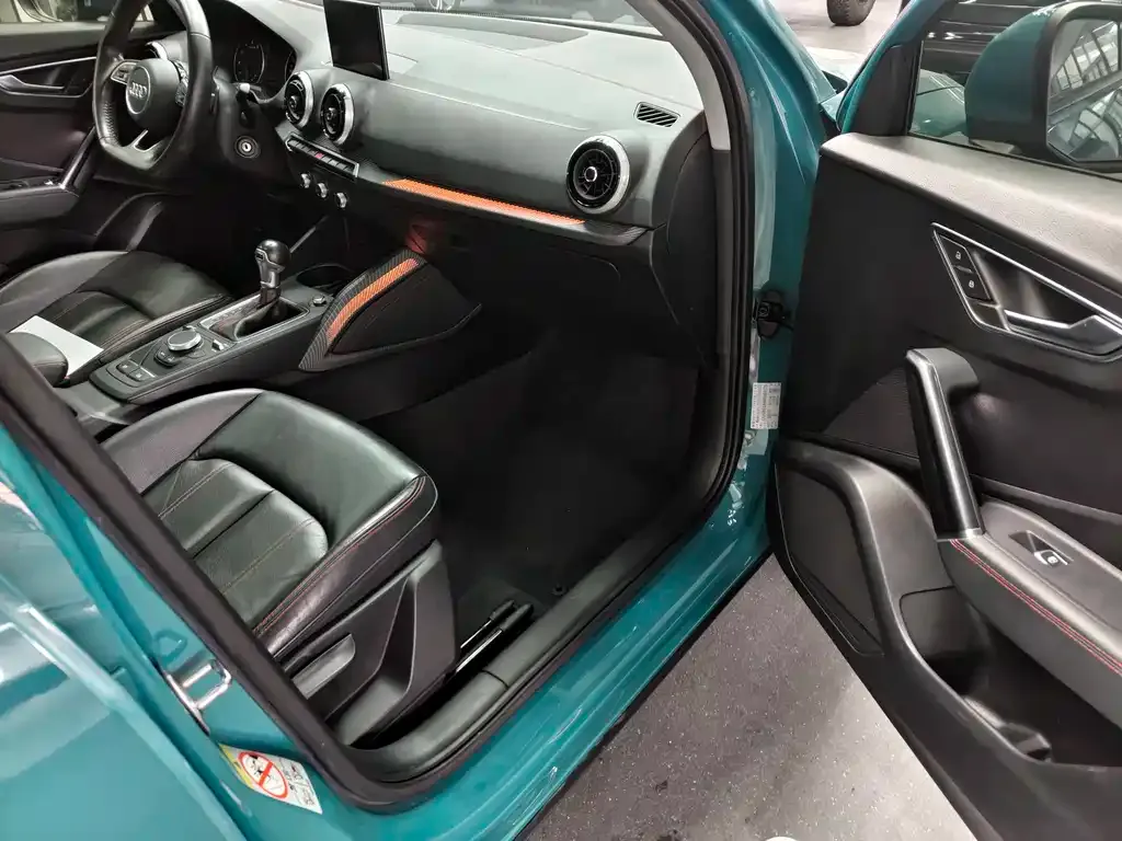 Audi Q2L 2022 из CN, фото 7