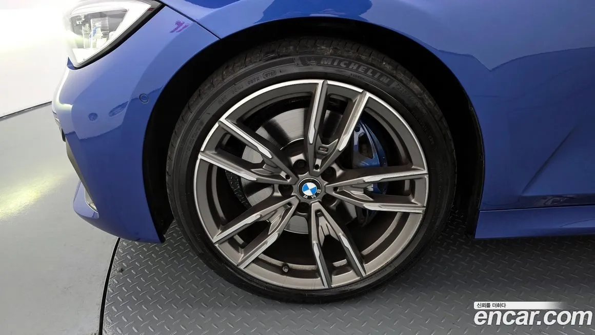 BMW 3-Series 2021 из KR, фото 10