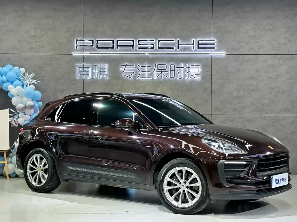 Porsche Macan — фото 10