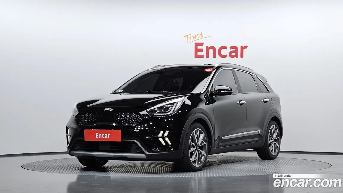 Kia Niro — фото 1