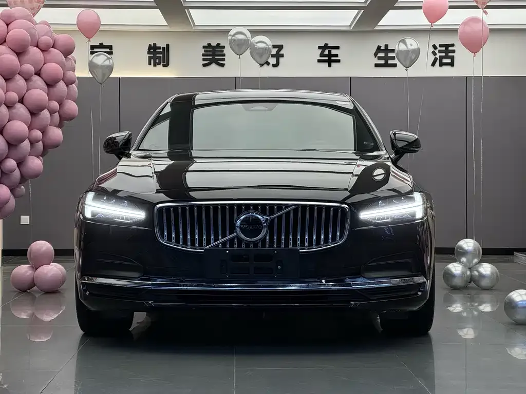 Volvo S90 2024 из CN, фото 6