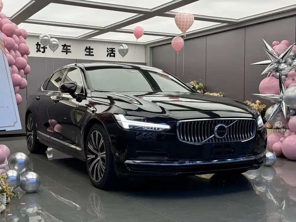 Volvo S90 2024 из CN, фото 8