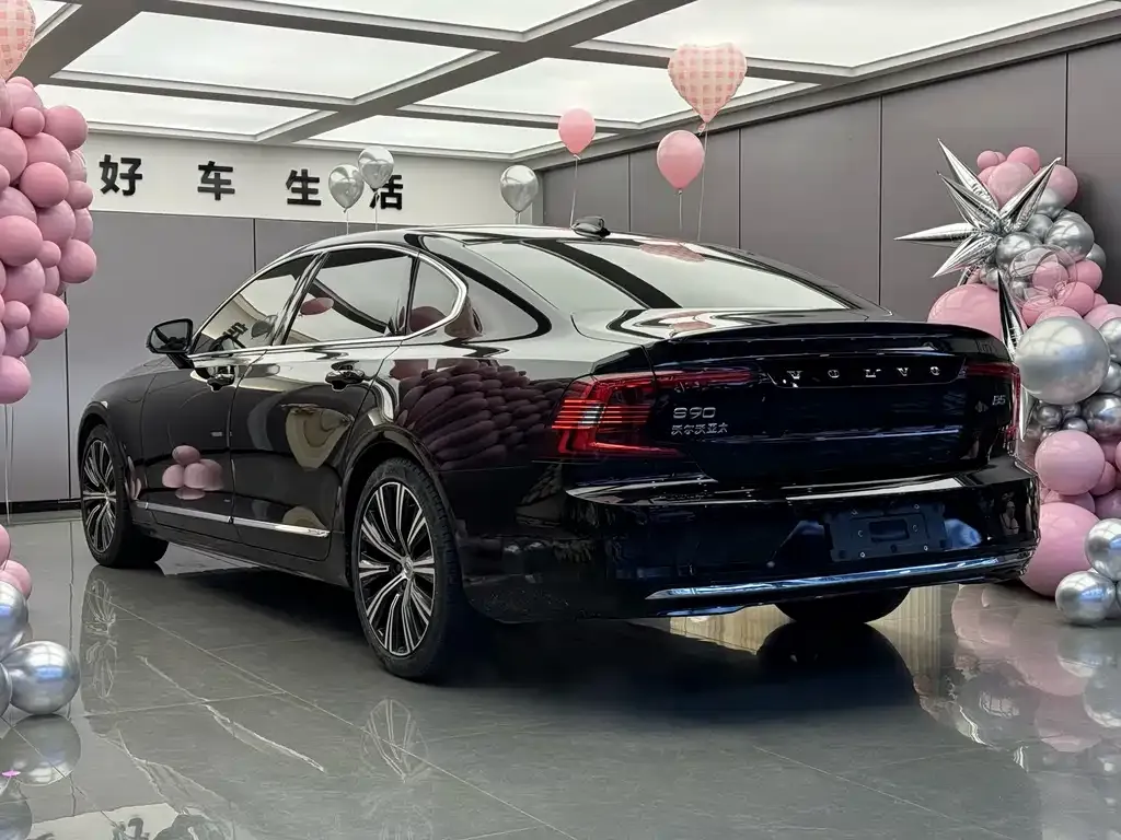 Volvo S90 2024 из CN, фото 7