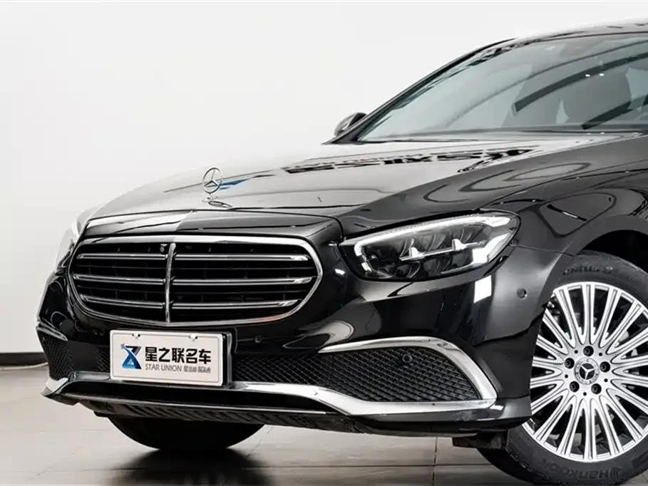 Mercedes-Benz E-Class — фото 10