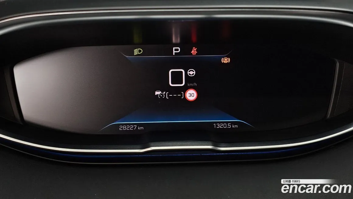 Peugeot 5008 2023 из KR, фото 9