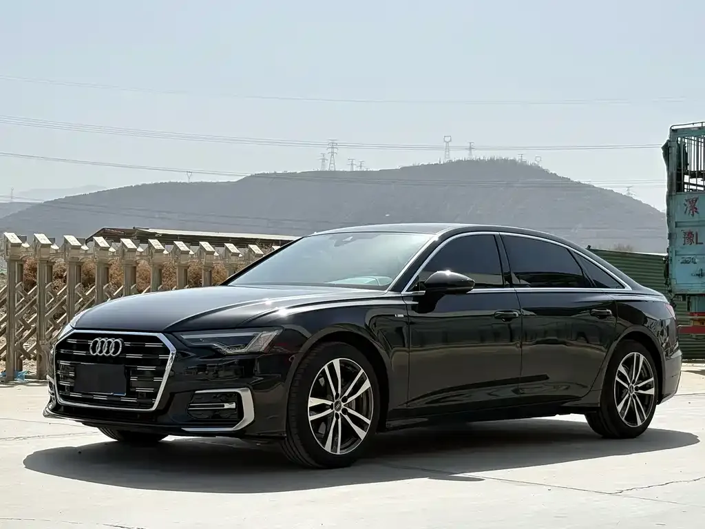 Audi A6L 2025 из CN, фото 1